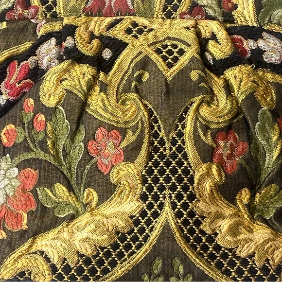 Talbots Vintage Floral Tapestry Satchel Handbag with Stained Bamboo Handles - Picture 4 of 14